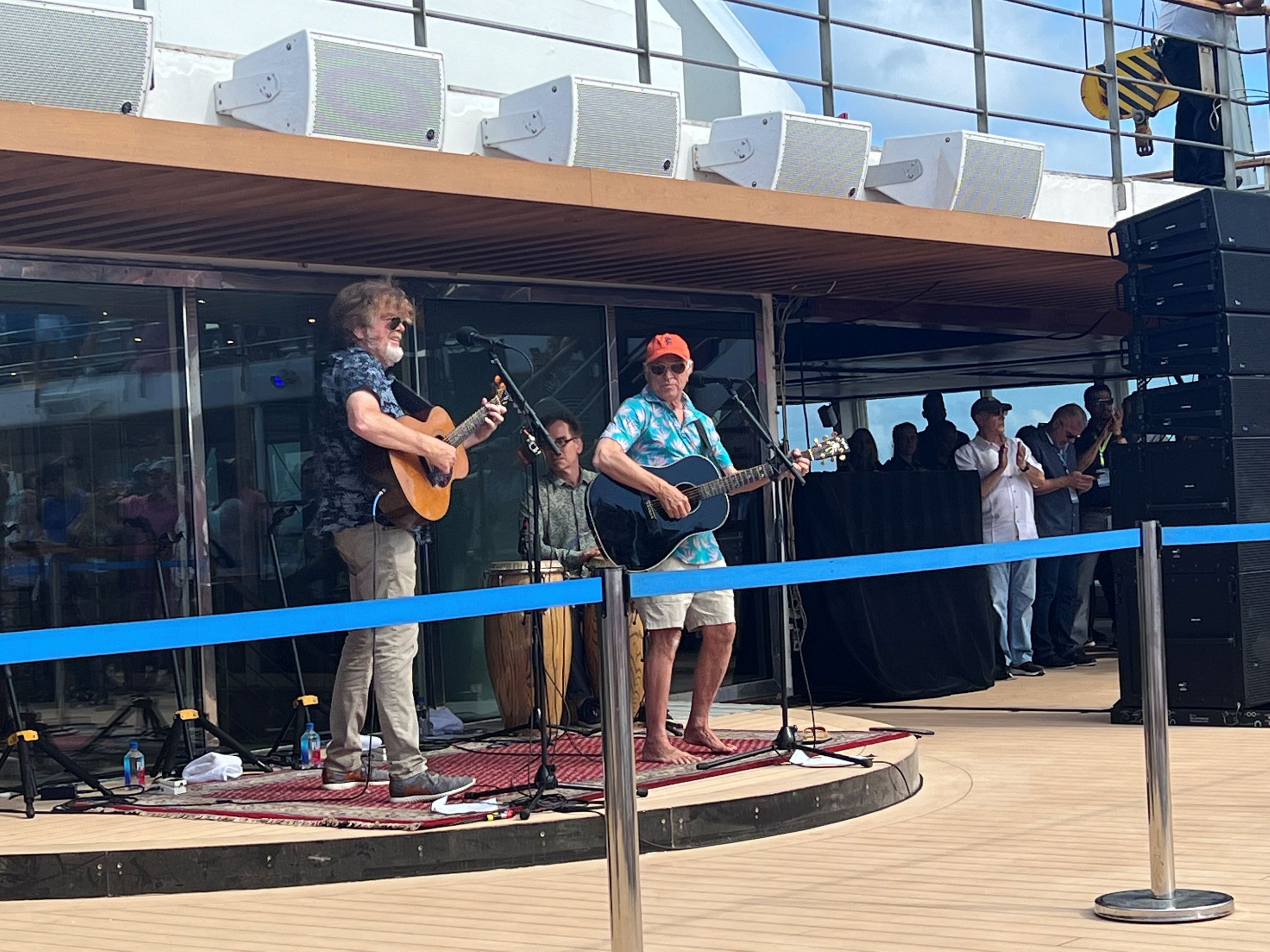 Jimmy Buffet surprise performance 